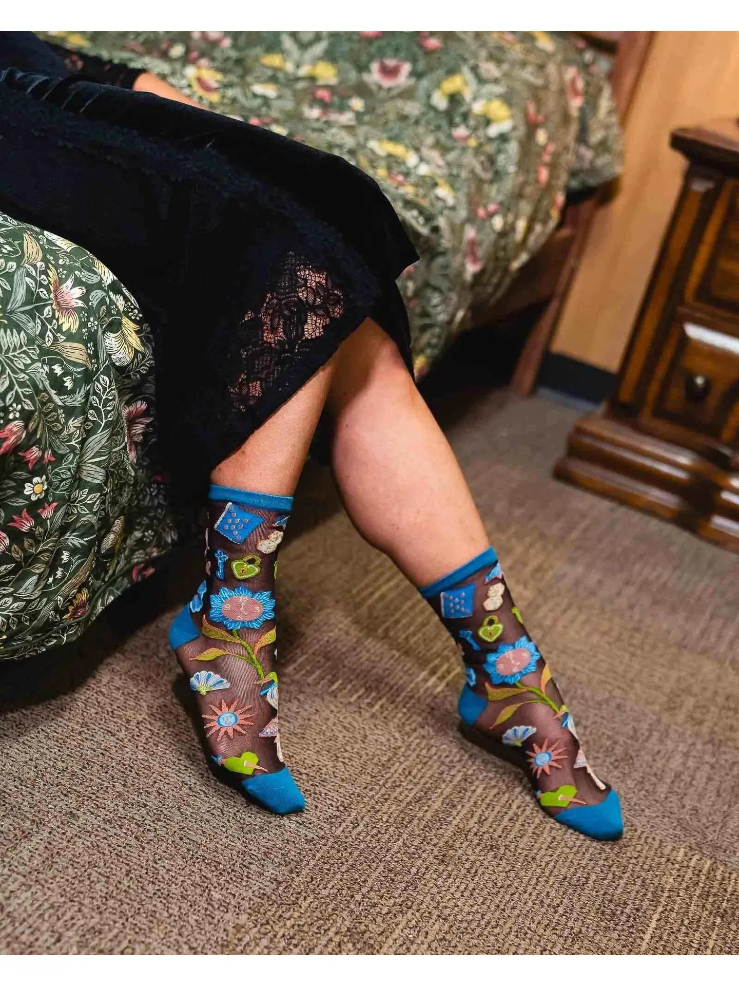 Dark Fairytale Shimmer Sheer Crew Sock