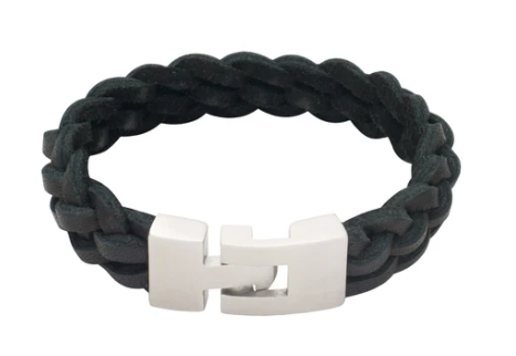 Leathr Bracelet with T Clasp Black