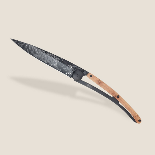 Knife - Juniper wood / Eagle