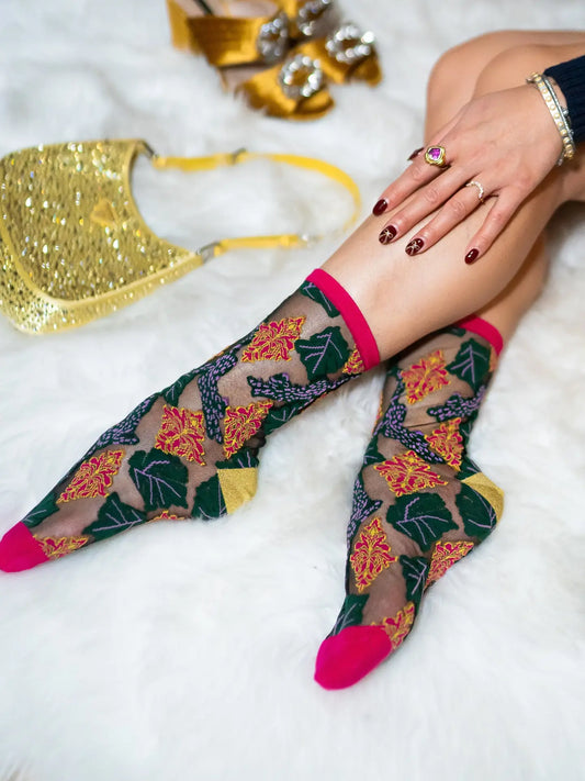 Brocade Jaguar Black Sheer Crew Sock